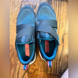 TIEM Women’s Slipstream Cycling Shoe (7.5)